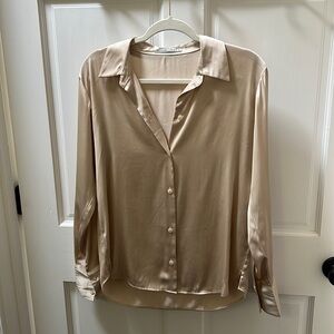 Brand: Abercrombie  // Size: S // Color: Champagne